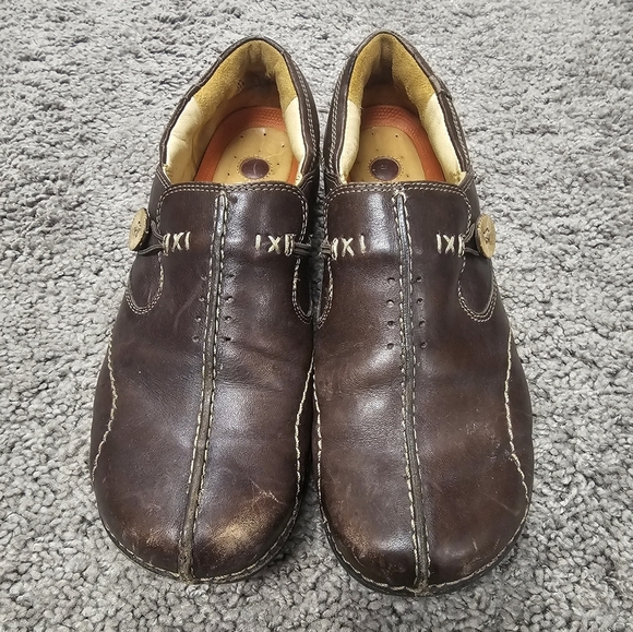 Clarks Un Loop Women’s Loafers Brown Slip On Un Structured Casual Shoes Size 7.5 - Picture 2 of 9